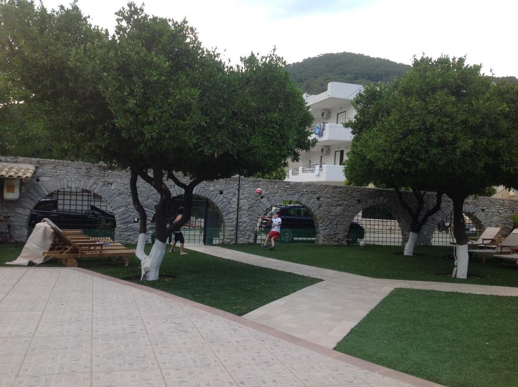 Kamares Apartments Εε Pórosz Kültér fotó